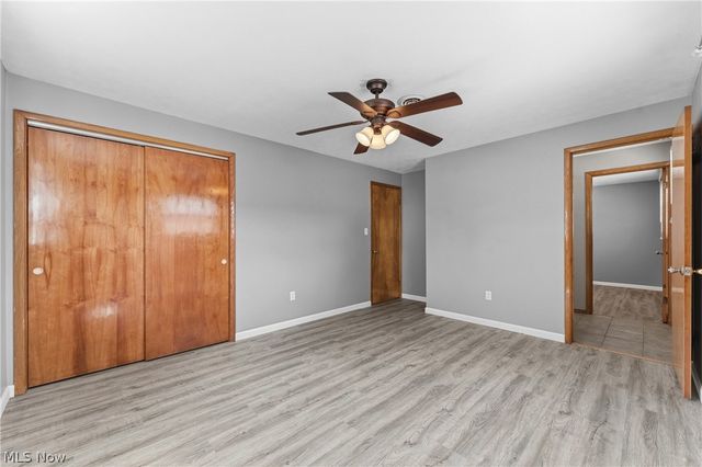 5544 Fairwood Avenue NW, North Canton, OH 44720