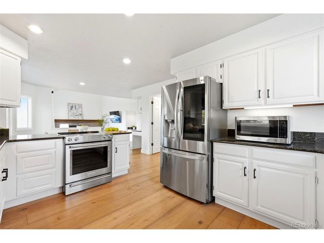 9223 Wolfdale Dr, Lone Tree, CO 80124