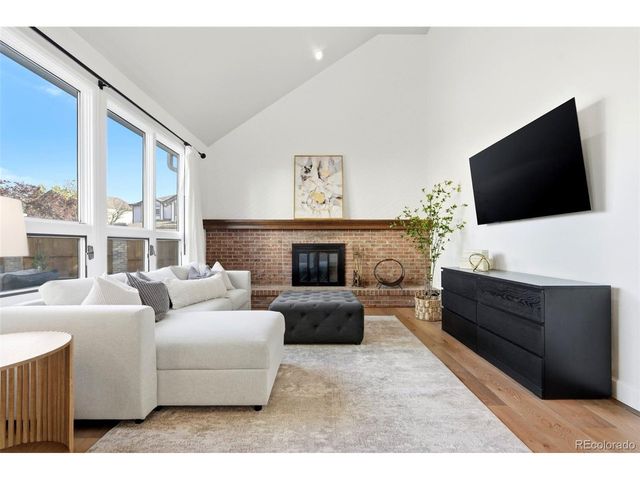 9223 Wolfdale Dr, Lone Tree, CO 80124