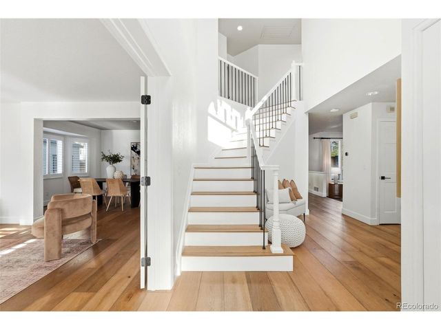 9223 Wolfdale Dr, Lone Tree, CO 80124