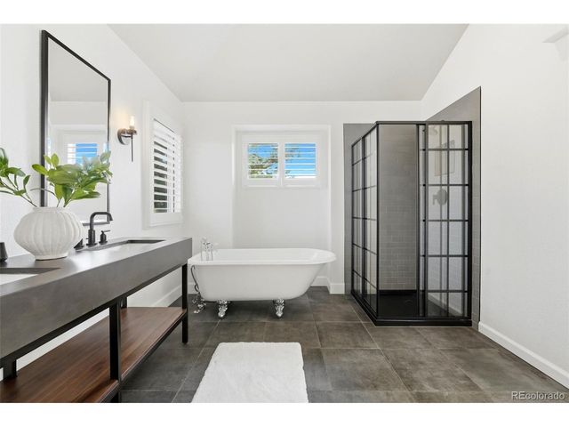 9223 Wolfdale Dr, Lone Tree, CO 80124