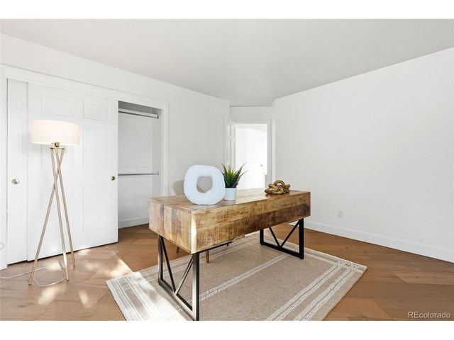 9223 Wolfdale Dr, Lone Tree, CO 80124