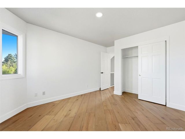 9223 Wolfdale Dr, Lone Tree, CO 80124