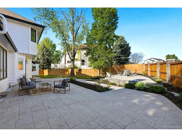 9223 Wolfdale Dr, Lone Tree, CO 80124