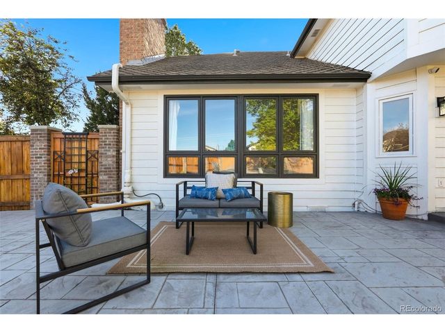 9223 Wolfdale Dr, Lone Tree, CO 80124