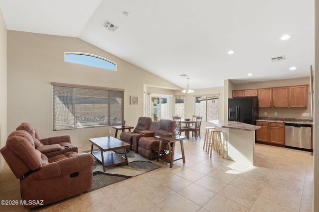 1507 N Via Mazatlan, Green Valley, AZ 85614