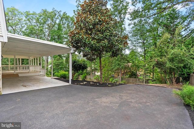 9326 FAIRFAX ST, Alexandria, VA 22309