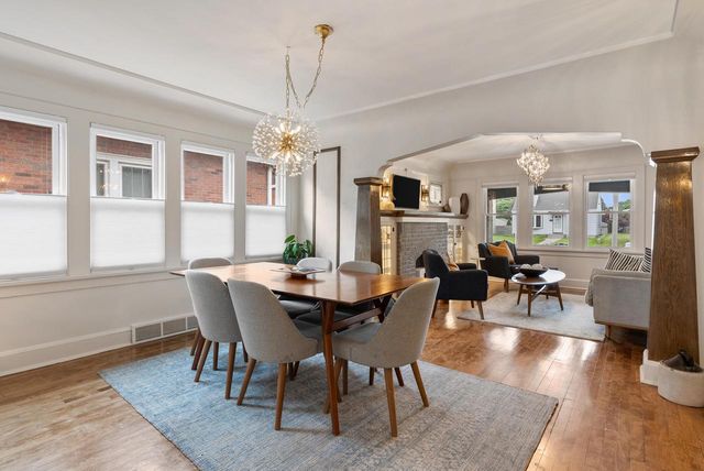 3332 S Kinnickinnic AVENUE, Milwaukee, WI 53207