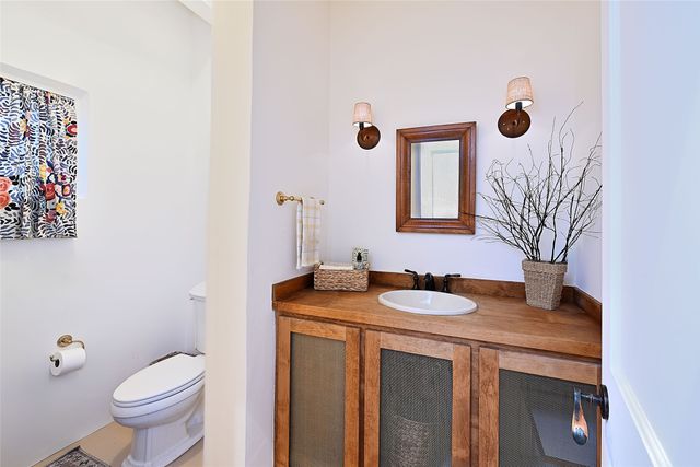 608 Canyon A & B, Santa Fe, NM 87501