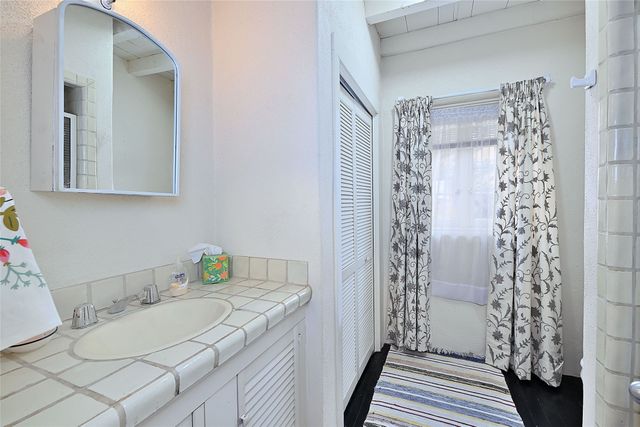 608 Canyon A & B, Santa Fe, NM 87501