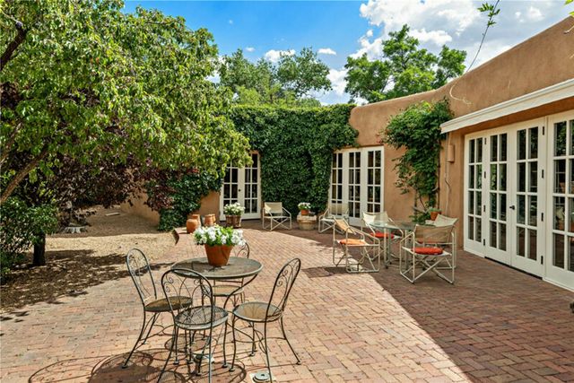 608 Canyon A & B, Santa Fe, NM 87501