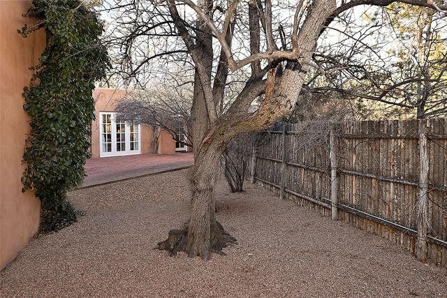 608 Canyon A & B, Santa Fe, NM 87501