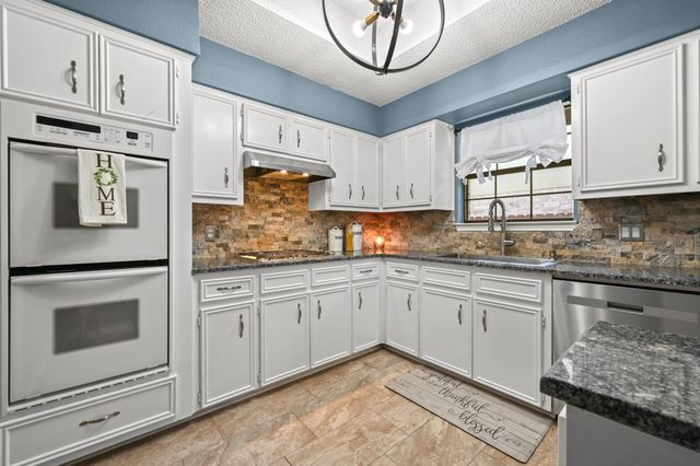 303 Pin Oak DR, Georgetown, TX 78628