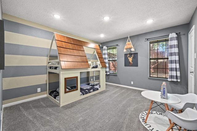 303 Pin Oak DR, Georgetown, TX 78628