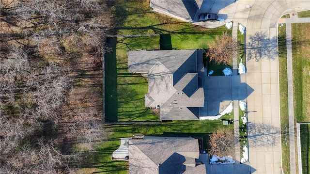 1261 BLACKBERRY Drive, Liberty, MO 64068