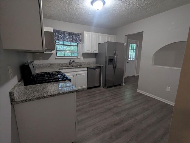 2153 Cherokee Valley Circle, Lithonia, GA 30058
