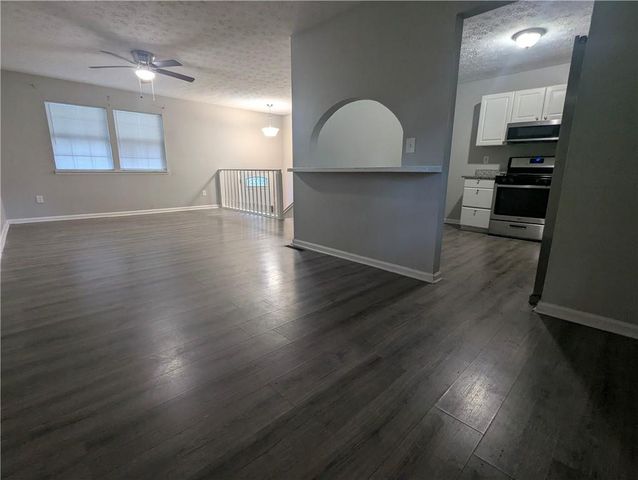 2153 Cherokee Valley Circle, Lithonia, GA 30058