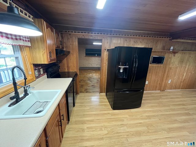 303 Somers Road, Ellington, CT 06029