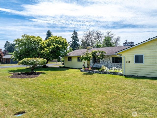 3412 Russell Road, Centralia, WA 98531