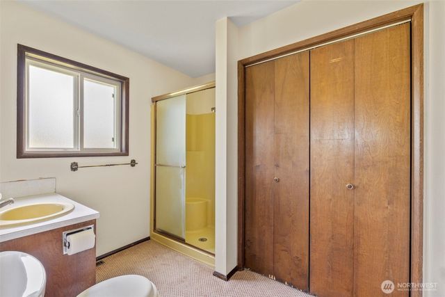 3412 Russell Road, Centralia, WA 98531