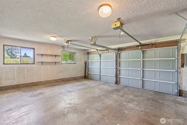 3412 Russell Road, Centralia, WA 98531