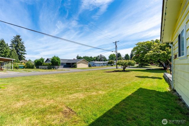 3412 Russell Road, Centralia, WA 98531