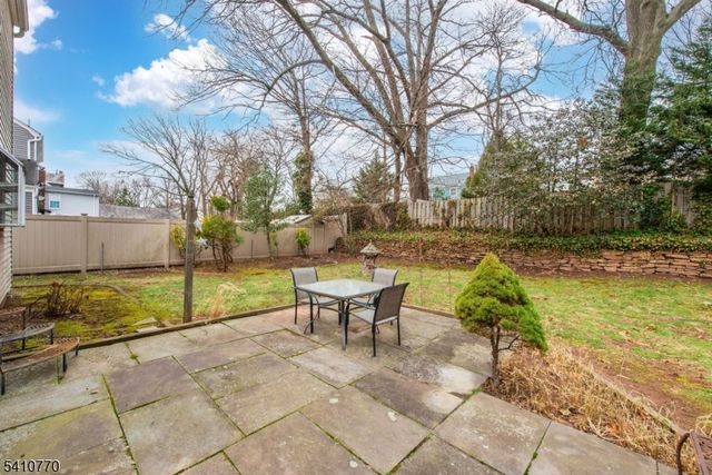 428 Essex Ave, Bloomfield Twp., NJ 07003