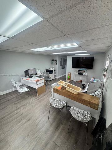 2380 NW 21st Ter A, Miami, FL 33142