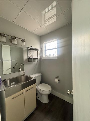 2380 NW 21st Ter A, Miami, FL 33142