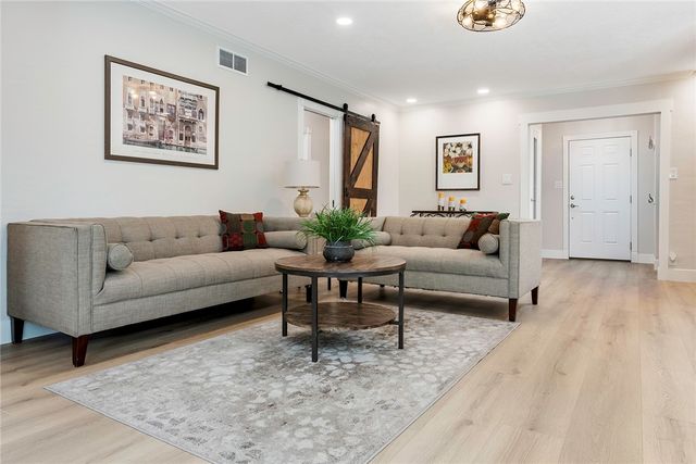 2425 Heather, Long Beach, CA 90815