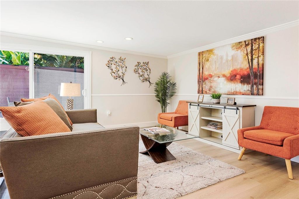 2425 Heather, Long Beach, CA 90815