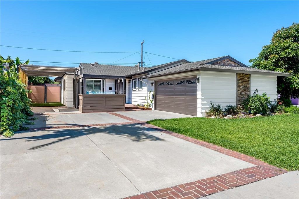 2425 Heather, Long Beach, CA 90815 — photo 2