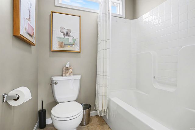 212 S Notre Dame Avenue, South Bend, IN 46617