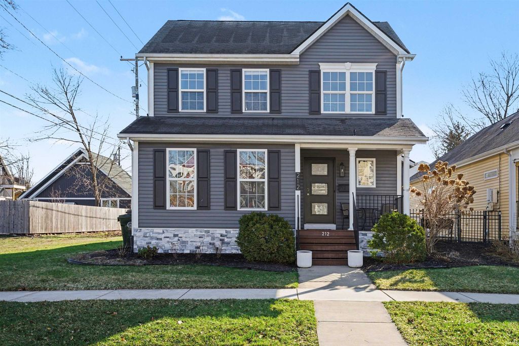 212 S Notre Dame Avenue, South Bend, IN 46617
