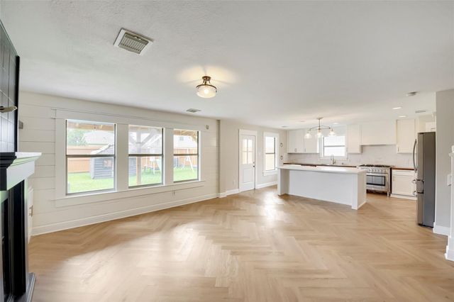 2630 Skyview Ridge Court, Houston, TX 77047