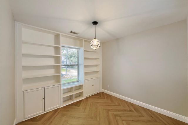 2630 Skyview Ridge Court, Houston, TX 77047