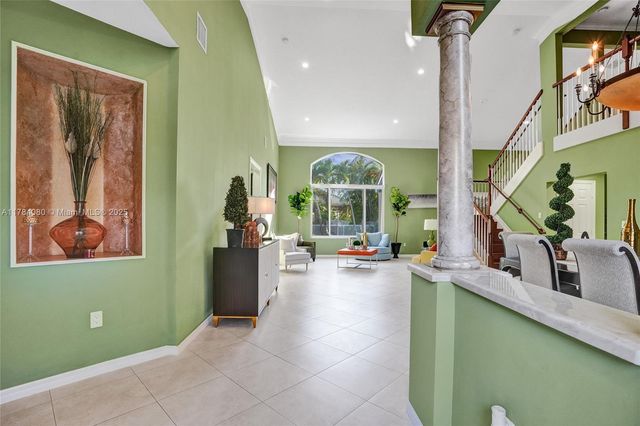 1322 NW 139th Ave, Pembroke Pines, FL 33028