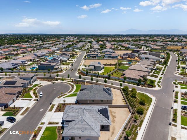 12613 Espalier Court, Bakersfield, CA 93311
