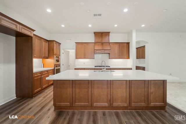 12613 Espalier Court, Bakersfield, CA 93311