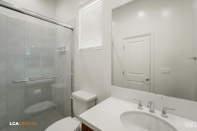 12613 Espalier Court, Bakersfield, CA 93311