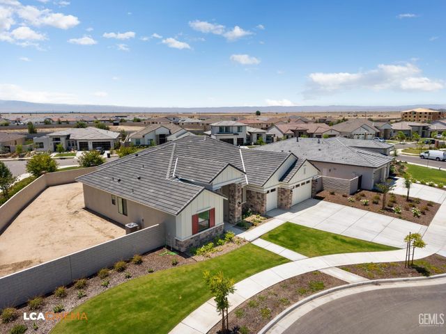 12613 Espalier Court, Bakersfield, CA 93311