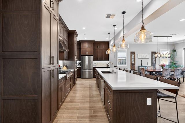 3031 Ashton St, Lodi, CA 95242