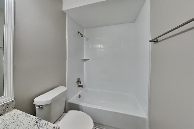 4614 Bridgestone Path Drive, Spring, TX 77388