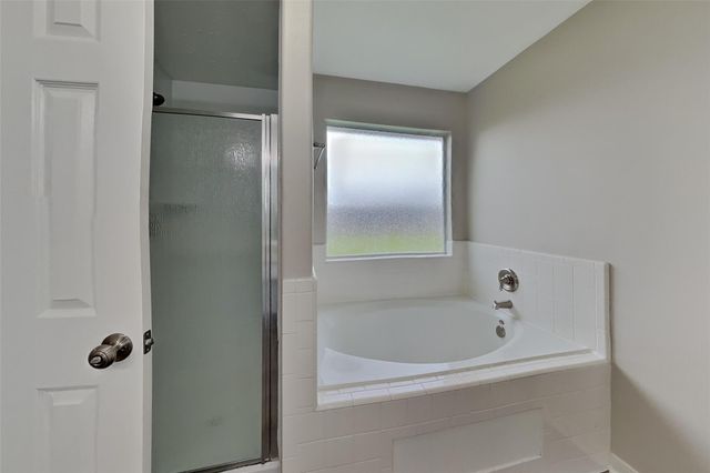 4614 Bridgestone Path Drive, Spring, TX 77388