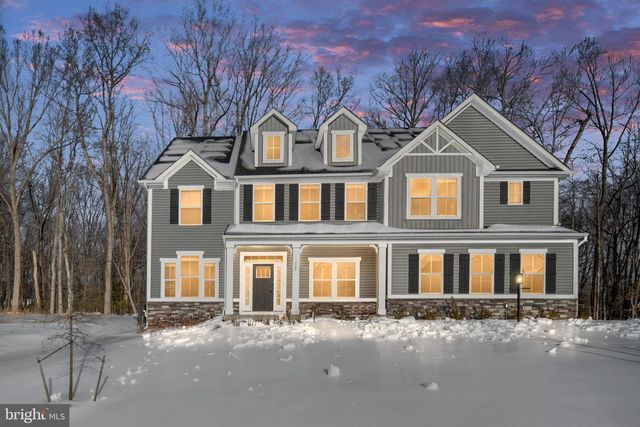 112 LAKE BLUFF COURT, Fredericksburg, VA 22406