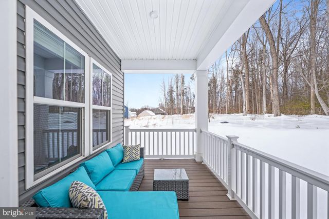 112 LAKE BLUFF COURT, Fredericksburg, VA 22406