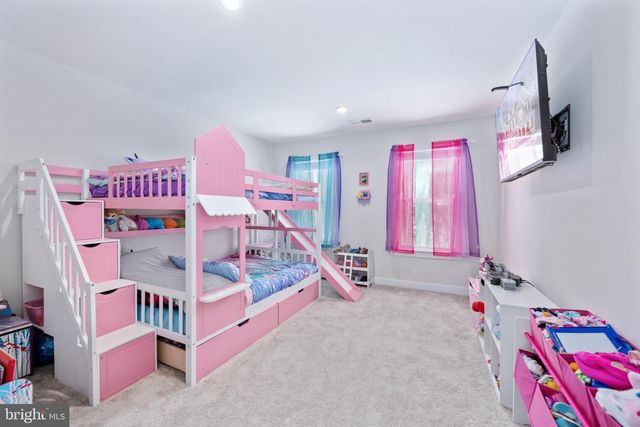 112 LAKE BLUFF COURT, Fredericksburg, VA 22406