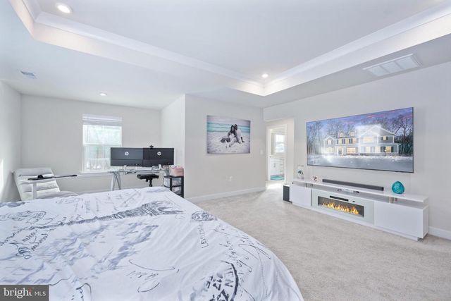 112 LAKE BLUFF COURT, Fredericksburg, VA 22406