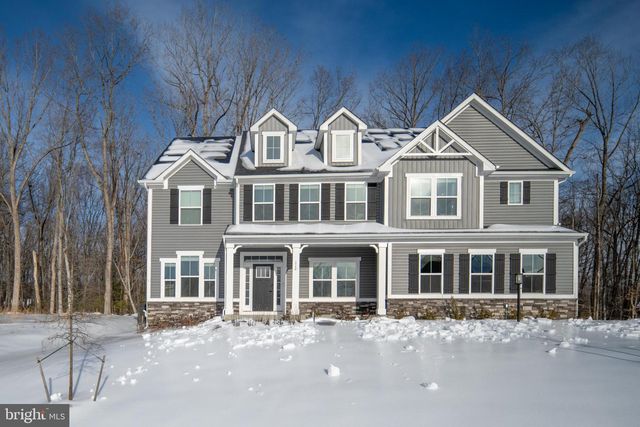 112 LAKE BLUFF COURT, Fredericksburg, VA 22406