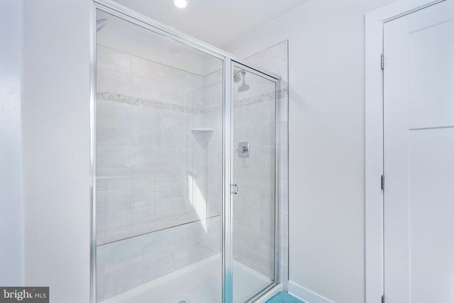 112 LAKE BLUFF COURT, Fredericksburg, VA 22406